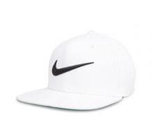 画像をギャラリービューアに読み込む, NIKE | SWOOSH PRO FLAT PEAK CAP
